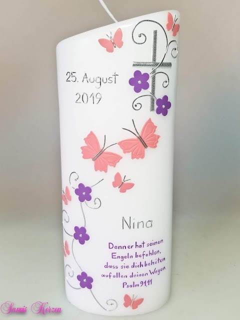 Taufkerze "romantisch" mit Schmetterlingen und Spruch oval abg. in der Farbe weiß  für nur  41,50 €