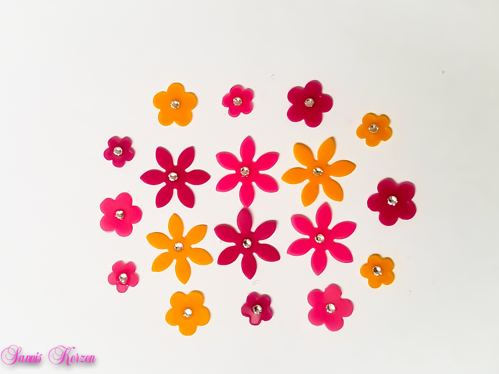 freie Farbwahl 18 Strass Wachs-Blüten 3 Farben Mix