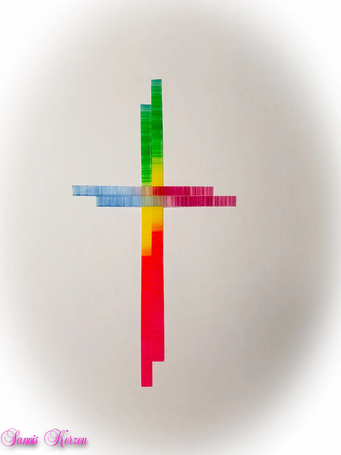 großes Wachs Regenbogen Kreuz für nur  1,30 €