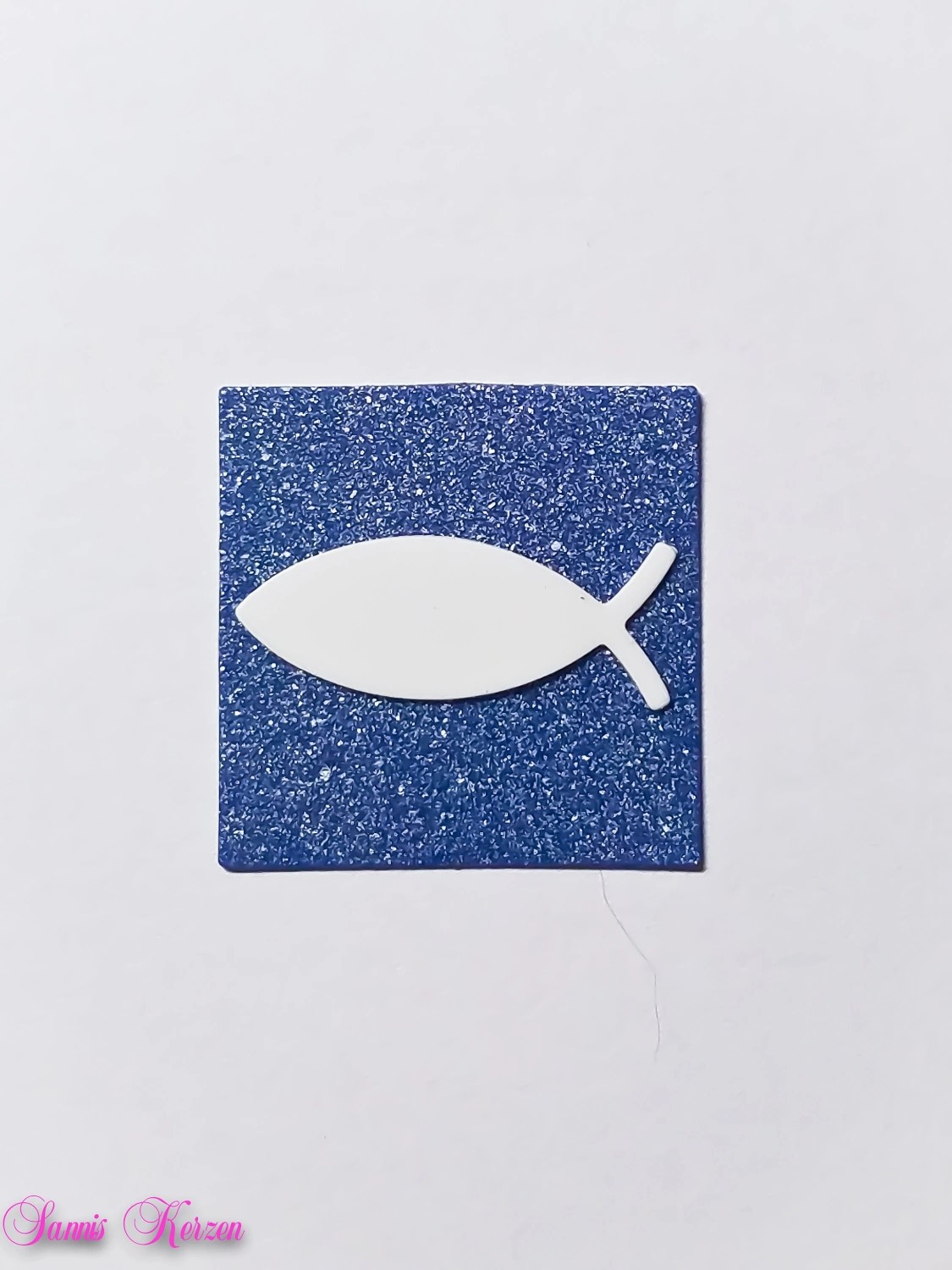 freie Farbwahl Wachs-Quadrat mit Fisch für nur  1,66 €